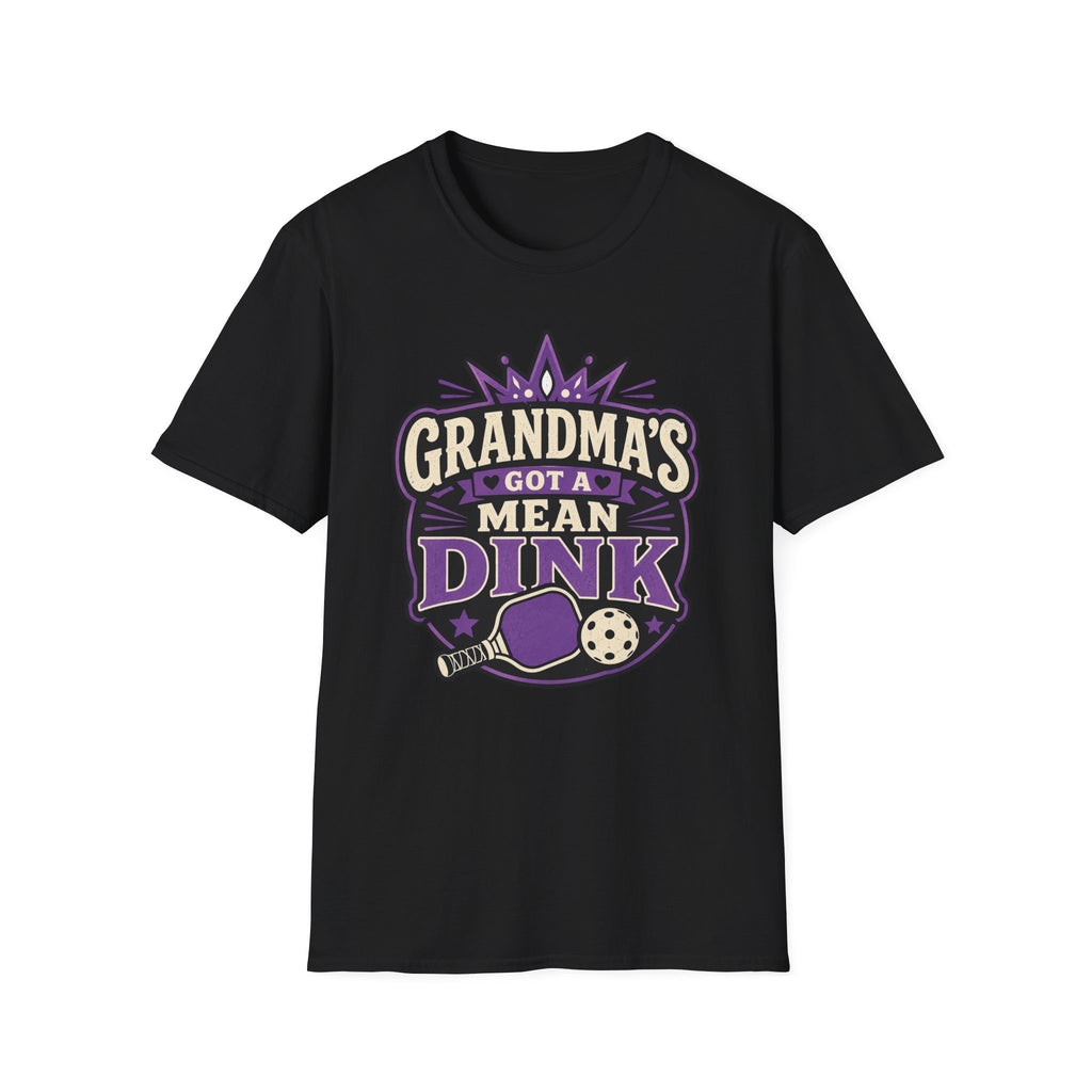 T-Shirt "Grandma Has A Mean Dink"