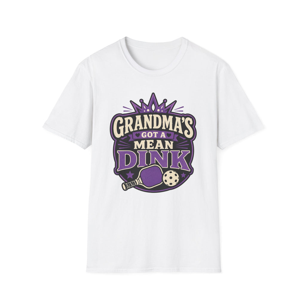 T-Shirt "Grandma Has A Mean Dink"